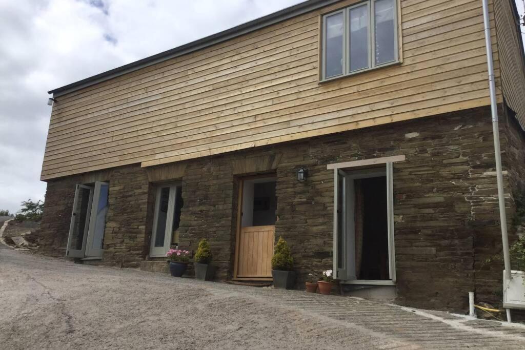 Holiday home Horsemans Barn